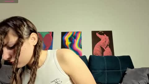 trixibell online show from 05-12-26, 05:59
