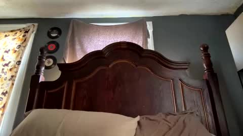 Snapshot of trixiesplayhouse chatting on 11-07-25, 06:08 Trix online show from 11-07-25, 06:08