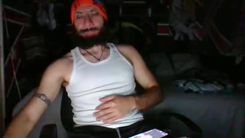 Snapshot of trizquelmen chatting on 04-08-26, 10:04 Andrew online show from 04-08-26, 10:04