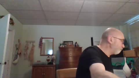 TRodgers online show from 02-15-25, 04:23