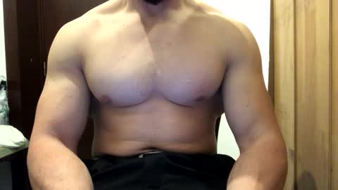 Troncq online show from 03-18-26, 07:50