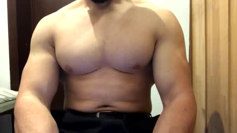 Snapshot of troncq chatting on 04-17-26, 01:14 Troncq online show from 04-17-26, 01:14