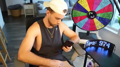 Troy Green online show from 09-10-25, 09:26