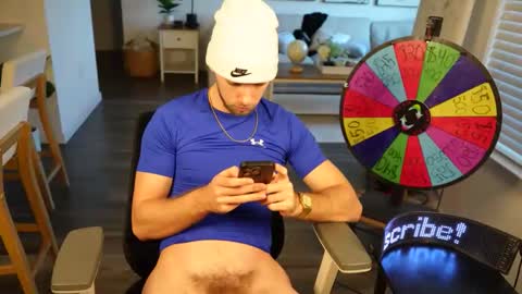 Snapshot of troy_greenxo chatting on 02-24-26, 10:30 Troy Green online show from 02-24-26, 10:30