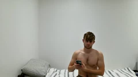 Snapshot of troy_w chatting on 07-12-26, 10:01 troy_w online show from 07-12-26, 10:01