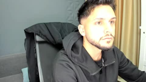 TroyWade online show from 06-01-26, 04:14