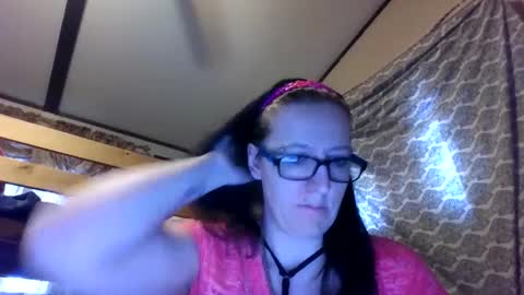 TruckersWifeToBe online show from 12-10-24, 08:49