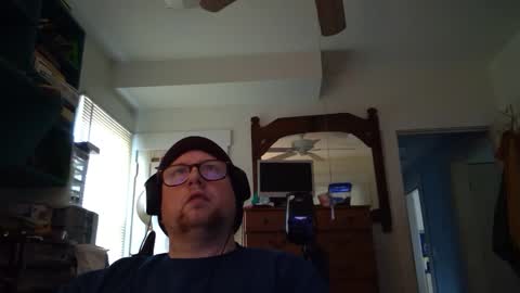 Snapshot of true_manofworth chatting on 01-03-25, 04:48 HandicappedLaugher online show from 01-03-25, 04:48