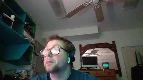 Snapshot of true_manofworth chatting on 01-04-25, 02:14 HandicappedLaugher online show from 01-04-25, 02:14