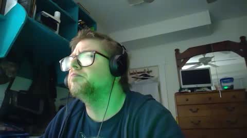 Snapshot of true_manofworth chatting on 01-09-25, 07:52 HandicappedLaugher online show from 01-09-25, 07:52