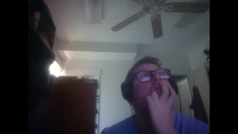 Snapshot of true_manofworth chatting on 09-12-25, 06:52 HandicappedLaugher online show from 09-12-25, 06:52