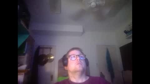 Snapshot of true_manofworth chatting on 09-28-25, 03:34 HandicappedLaugher online show from 09-28-25, 03:34