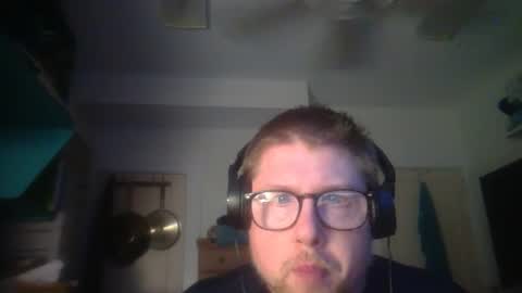 Snapshot of true_manofworth chatting on 10-06-25, 03:15 HandicappedLaugher online show from 10-06-25, 03:15