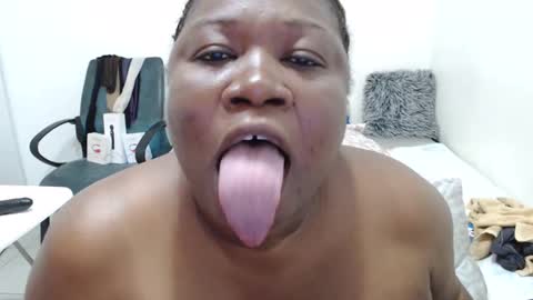 Snapshot of truebella30 chatting on 03-01-25, 12:23 TrueBella30 online show from 03-01-25, 12:23