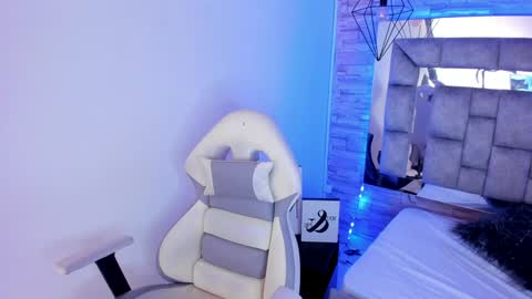   online show from 12-03-24, 03:22
