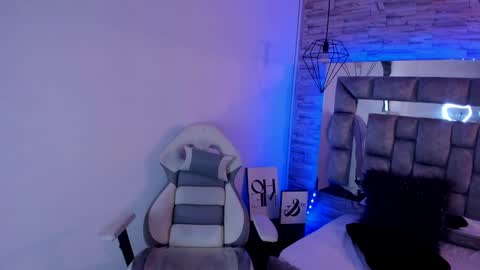   online show from 12-17-24, 11:49