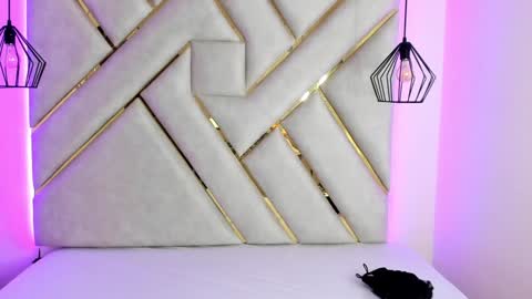   online show from 02-06-25, 12:37