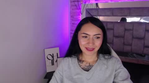   online show from 02-11-25, 03:18