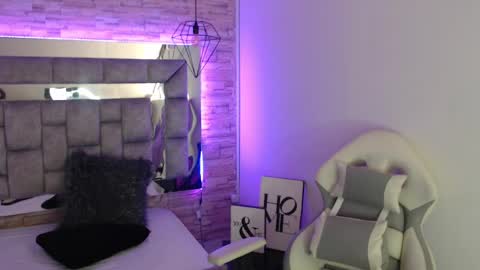   online show from 02-14-25, 12:14