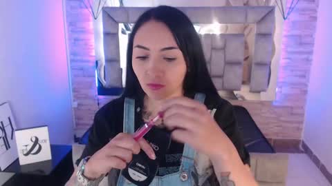   online show from 02-25-25, 11:41