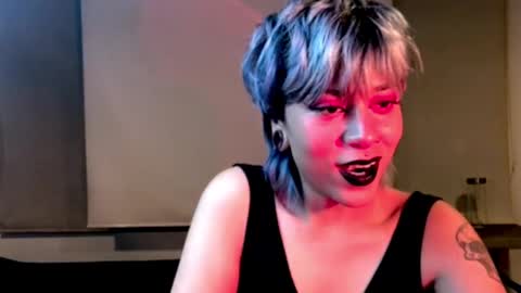 Snapshot of tryp666 chatting on 02-03-25, 12:25 Cait online show from 02-03-25, 12:25