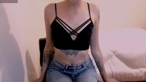 Snapshot of tryp666 chatting on 09-09-25, 02:00 Cait online show from 09-09-25, 02:00