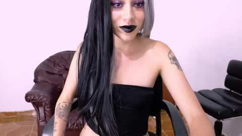 Cait online show from 05-12-26, 01:14