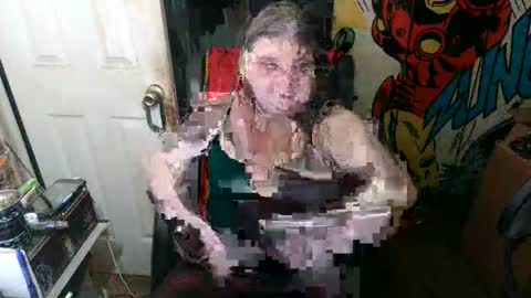 Anne online show from 10-21-25, 05:52