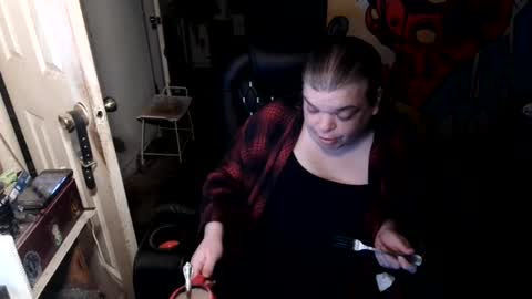 Anne online show from 06-23-26, 09:07