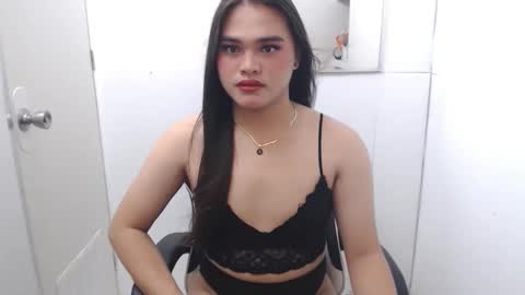 ts_lovelicious online show from 10-14-25, 03:40