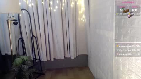 Snapshot of ts_pinayfoxxy18 chatting on 12-29-24, 11:50 kenzie online show from 12-29-24, 11:50