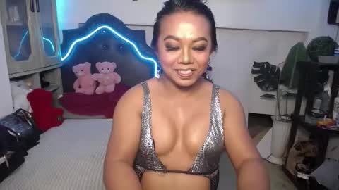 Snapshot of tsamandaxxx chatting on 12-04-24, 05:22 tsamandaxxx online show from 12-04-24, 05:22