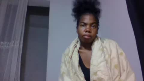 tsaralaza online show from 10-03-25, 02:52