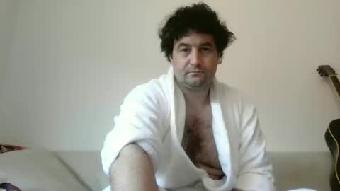 Snapshot of tsartan111 chatting on 10-29-25, 09:22 tsartan111 online show from 10-29-25, 09:22