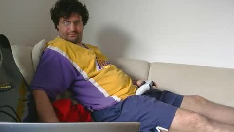 tsartan111 online show from 12-18-25, 11:27