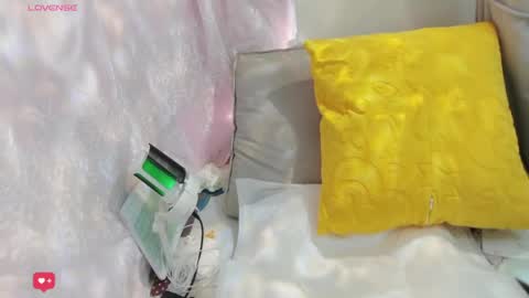 Anne Bebe online show from 03-31-26, 11:49