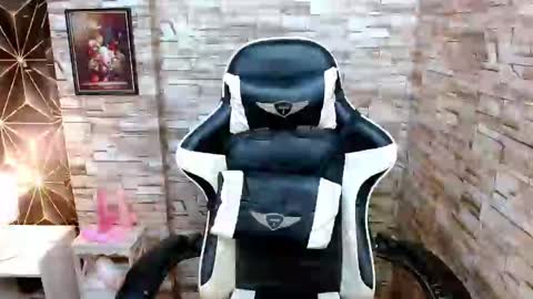 Snapshot of tscumbitch chatting on 12-03-24, 03:22 Tina online show from 12-03-24, 03:22