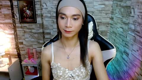 Snapshot of tscumbitch chatting on 02-24-25, 08:47 Tina online show from 02-24-25, 08:47