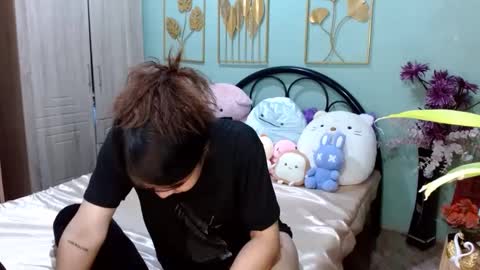 SHENA  online show from 01-31-25, 03:22