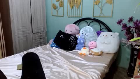 SHENA  online show from 02-08-25, 11:44