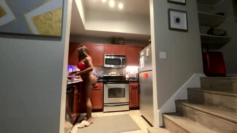 tsfoxx online show from 01-15-25, 05:19