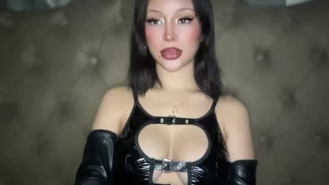 Snapshot of tsgoddessrie chatting on 10-26-25, 12:27 TAM THE GODDESS online show from 10-26-25, 12:27