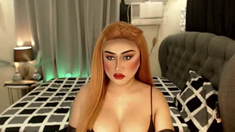SEDUCTIVEmistresCUMS online show from 10-01-25, 06:14
