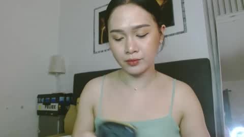 Bella Ratbu online show from 01-19-25, 10:17