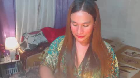 Snapshot of tspam19 chatting on 12-23-25, 09:29 PAM online show from 12-23-25, 09:29