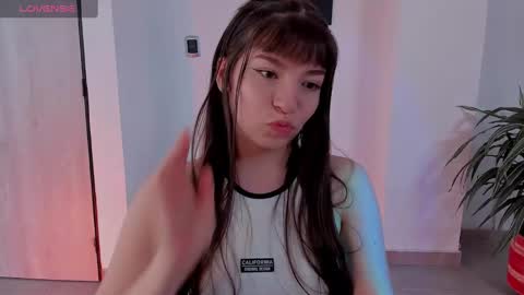 Tsuky online show from 03-08-25, 04:17