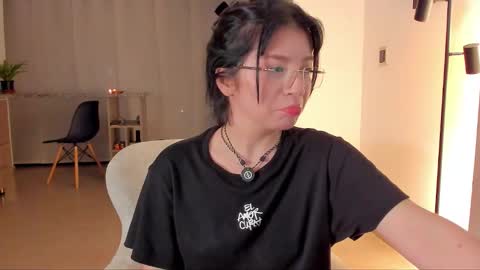 Tsuky online show from 11-28-25, 02:14