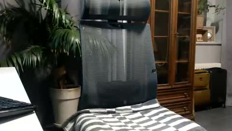 ttaa1967355807 online show from 05-10-26, 09:09