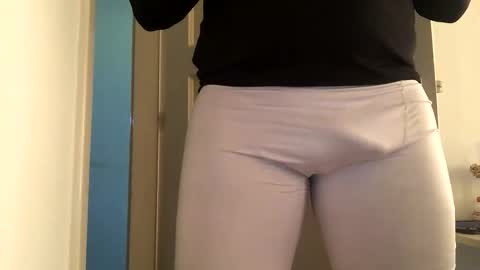 Snapshot of ttt94xxx chatting on 03-16-26, 11:14 Tommy online show from 03-16-26, 11:14