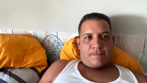 Snapshot of tuhombre1612 chatting on 09-12-25, 08:47 tuhombre1612 online show from 09-12-25, 08:47